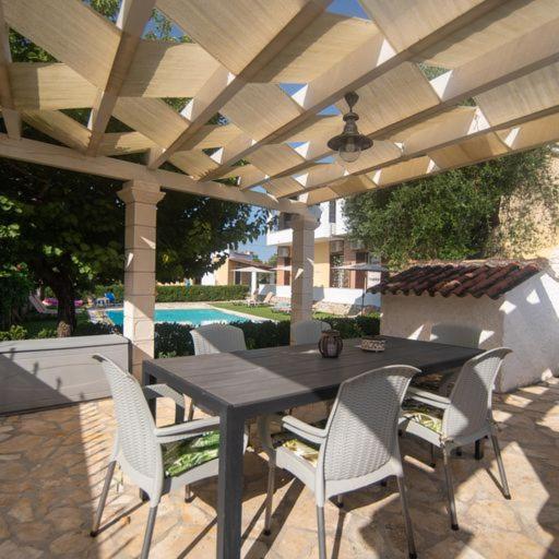 Villa-Toula Roda  Ngoại thất bức ảnh