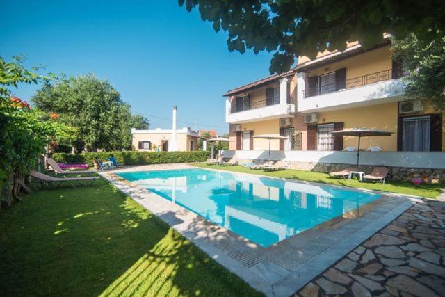 Villa-Toula Roda  Ngoại thất bức ảnh